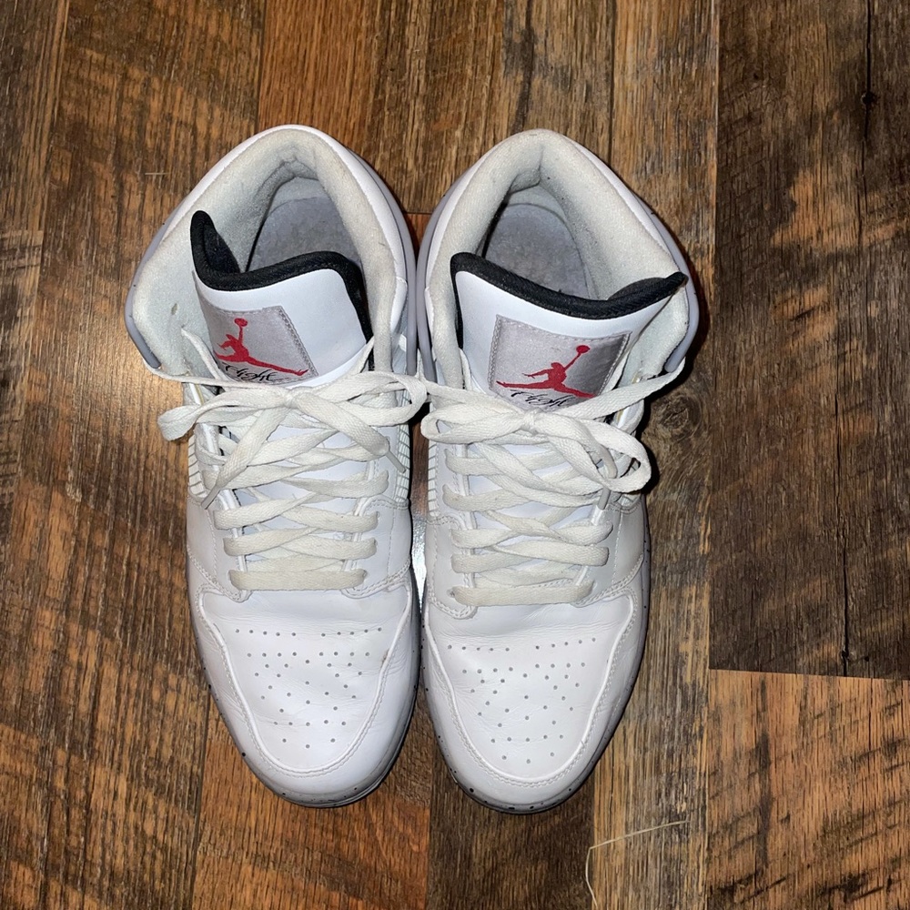 Jordan hybrid shoes